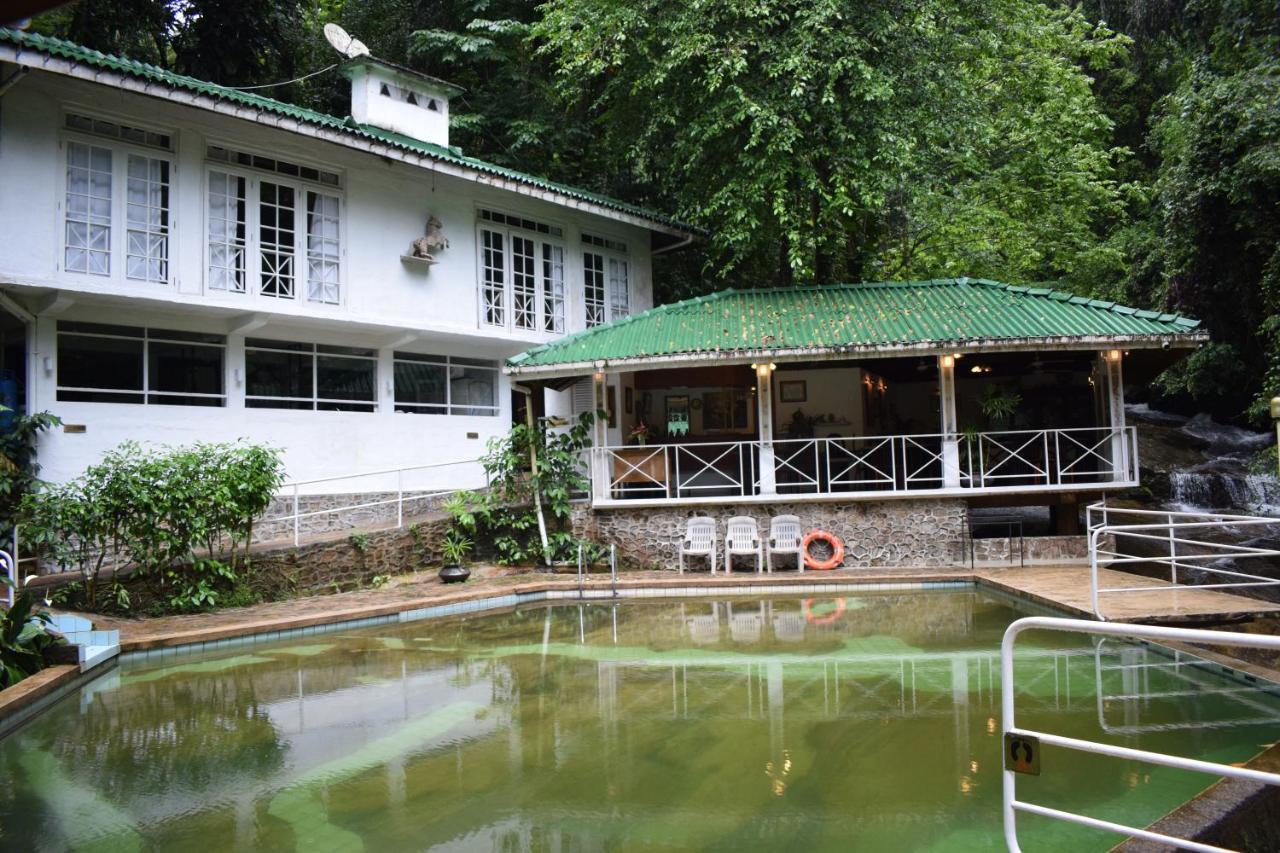 Royal River Resort Kitulgala Exterior photo
